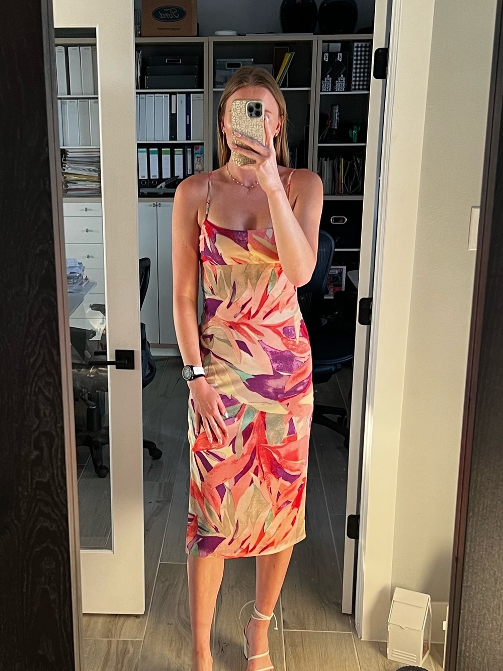 WAYF FLORAL MIDI DRESS